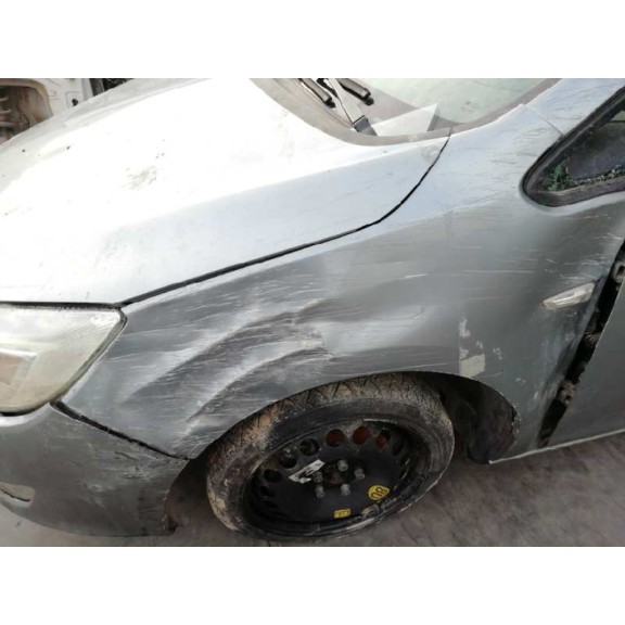 opel astra j lim. del año 2010