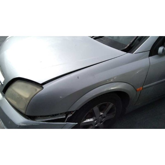 opel vectra c berlina del año 2003