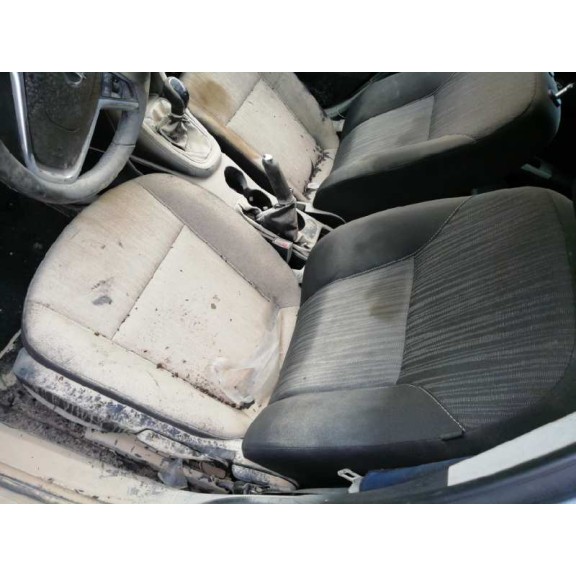 opel astra j lim. del año 2010