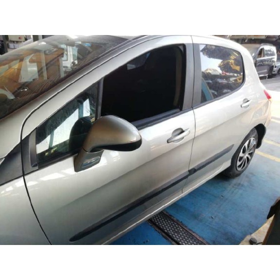 peugeot 308 del año 2008