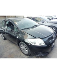 toyota auris del año 2007