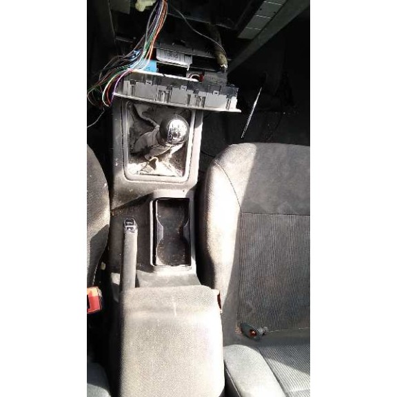 opel vectra c berlina del año 2003