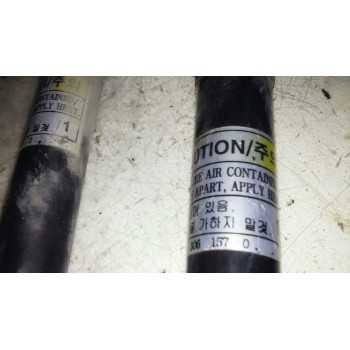 Recambio de amortiguadores maletero / porton para daewoo lanos 1.3 g referencia OEM IAM   