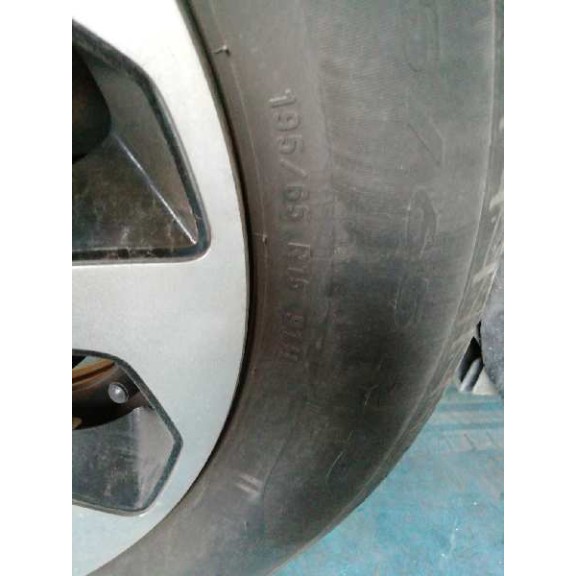 peugeot 308 del año 2008