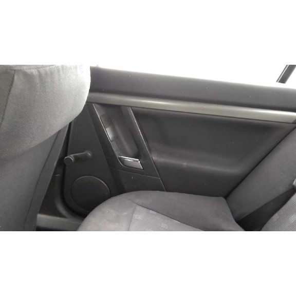 opel vectra c berlina del año 2003