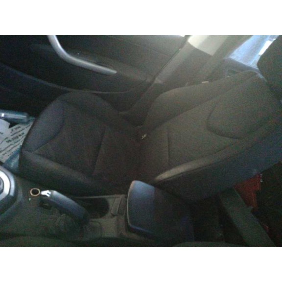 peugeot 308 del año 2008