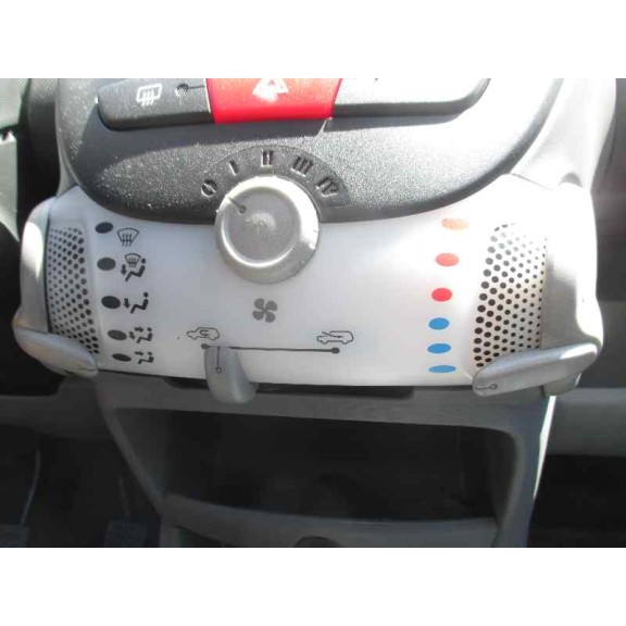 peugeot 107 del año 2009