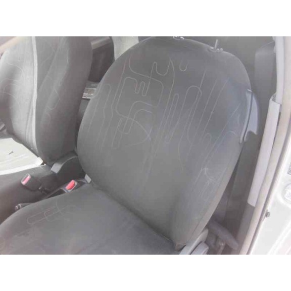 toyota yaris del año 2009