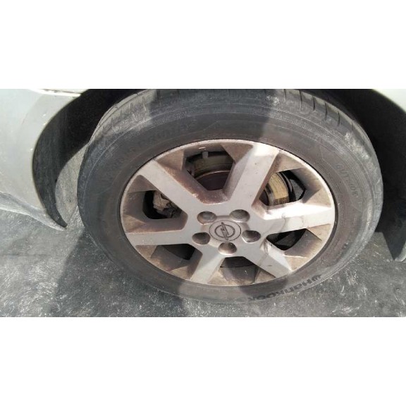 opel vectra c berlina del año 2003