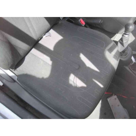 toyota yaris del año 2009