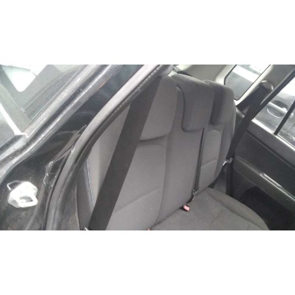 mazda 2 berlina (dy) del año 2005