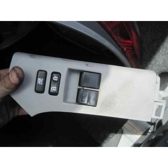 toyota yaris del año 2009