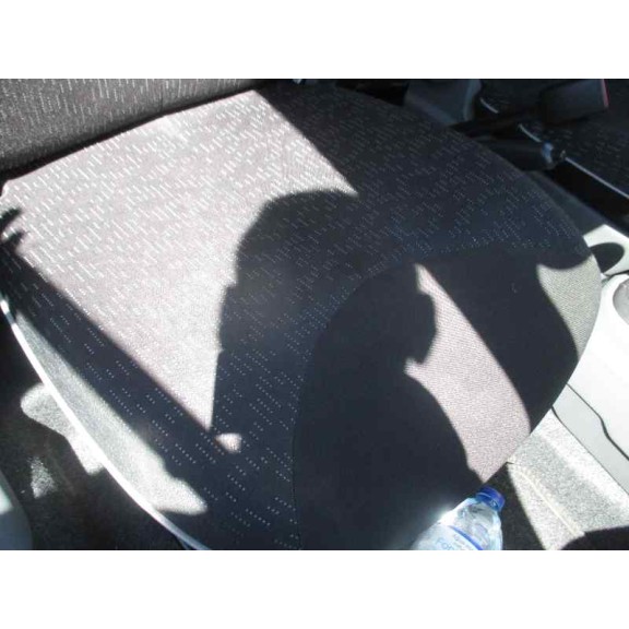 peugeot 107 del año 2009