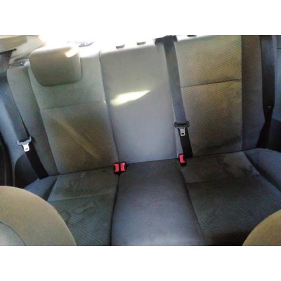 ford focus berlina (cap) del año 2006