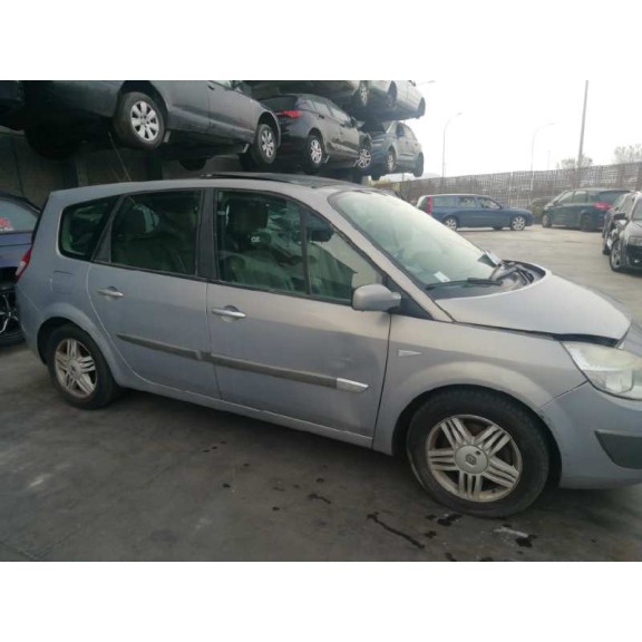 renault grand scenic del año 2005