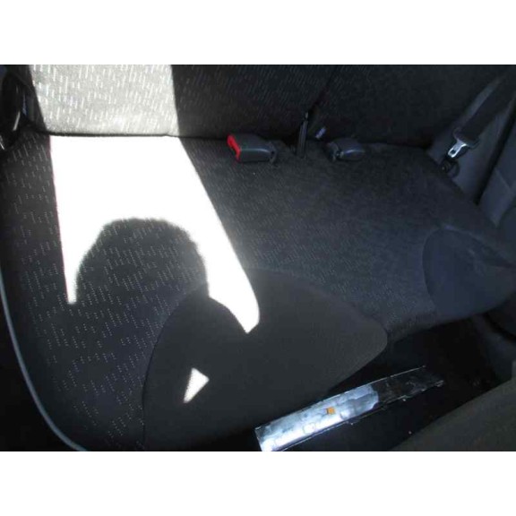 peugeot 107 del año 2009