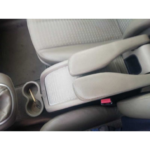 renault grand scenic del año 2005