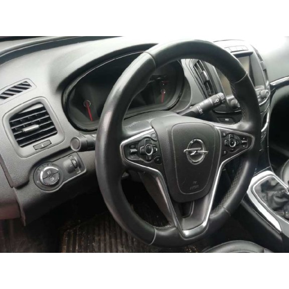 opel insignia berlina del año 2014