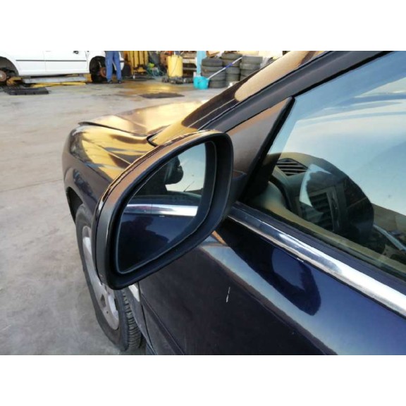 opel signum del año 2004