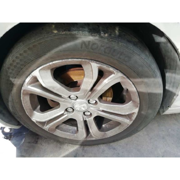 peugeot 208 del año 2014