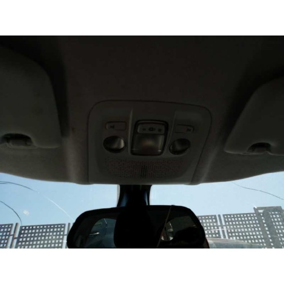 peugeot 208 del año 2014