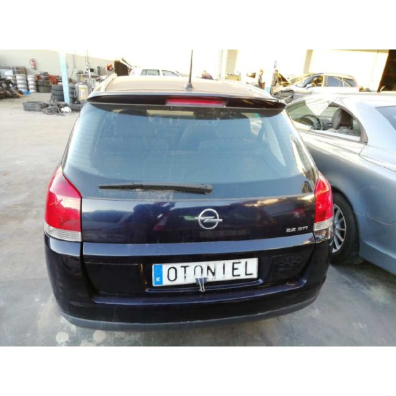 opel signum del año 2004