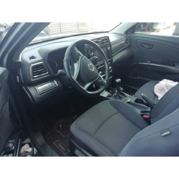 ssangyong tivoli del año 2020