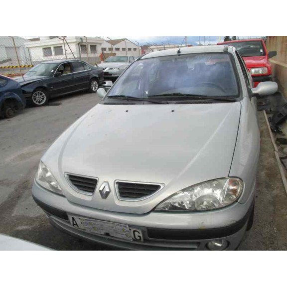 renault megane i fase 2 classic (la..) del año 2000