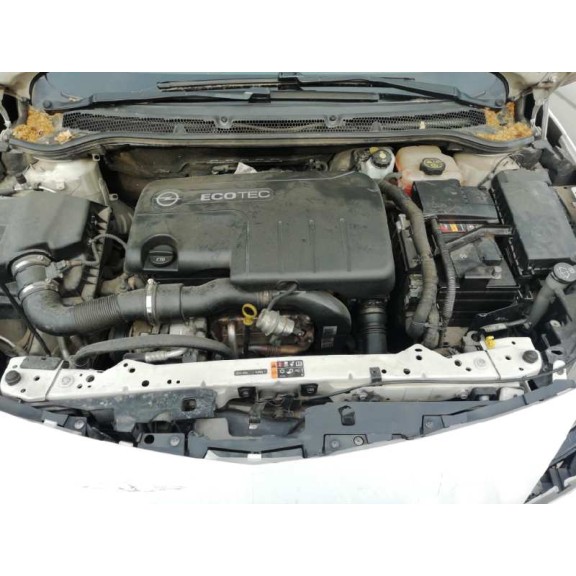 opel astra j sports tourer del año 2014