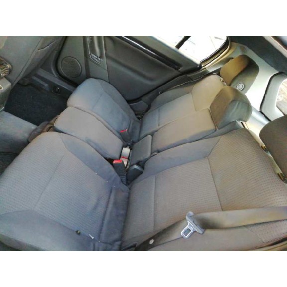 opel signum del año 2004