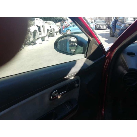 seat ibiza (6l1) del año 2003