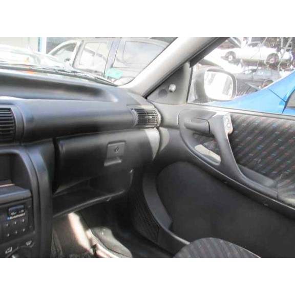 opel astra f berlina del año 1995