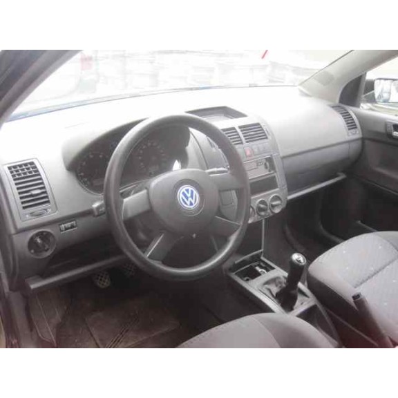 volkswagen polo (9n1) del año 2002