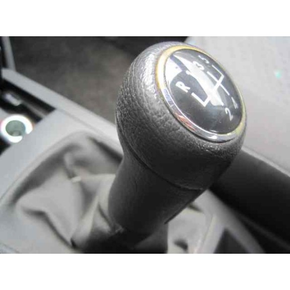 volkswagen polo (9n1) del año 2002