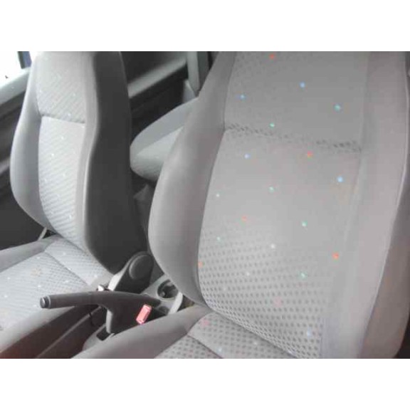 volkswagen polo (9n1) del año 2002