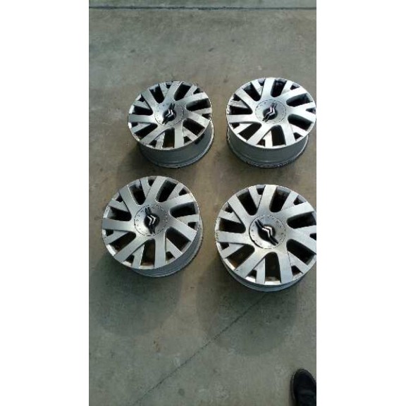 citroën c4 berlina del año 2007