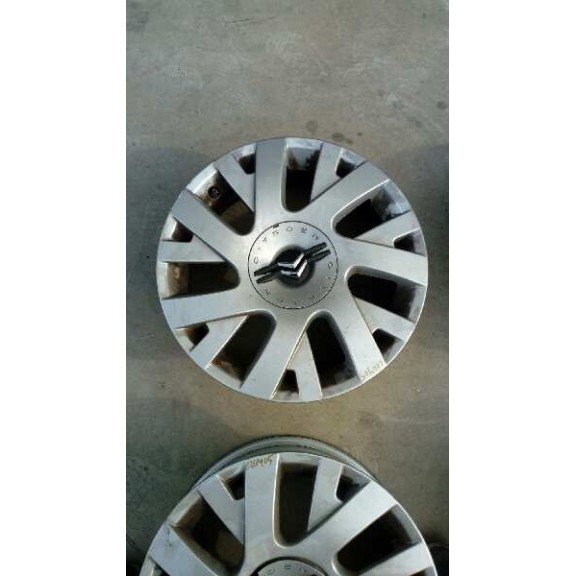 citroën c4 berlina del año 2007