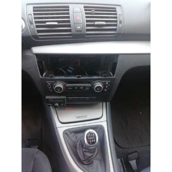 bmw serie 1 berlina (e81/e87) del año 2008