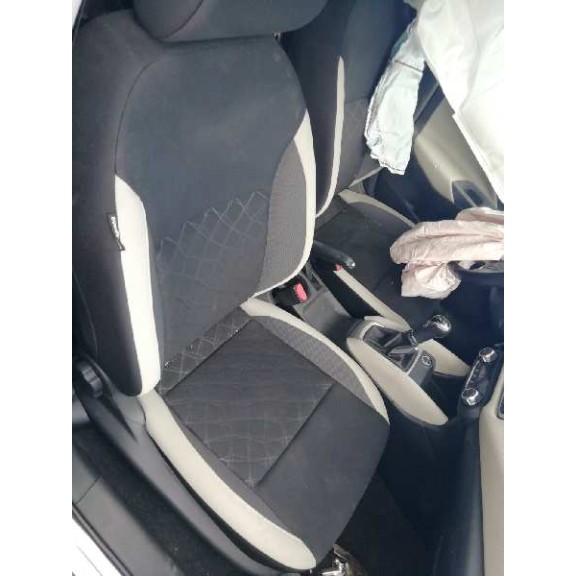 nissan micra v (k14) del año 2017