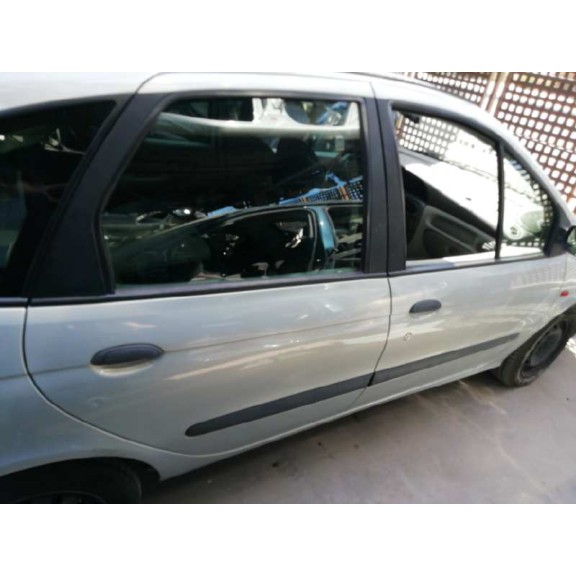 renault scenic (ja..) del año 2001