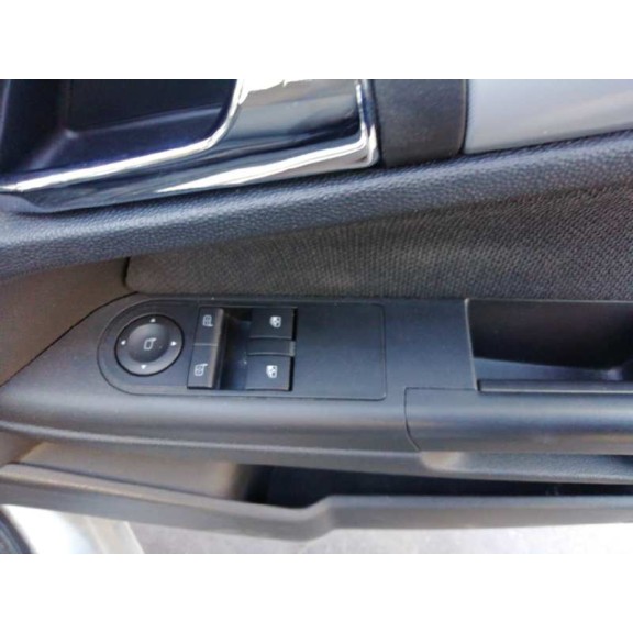 opel astra h berlina del año 2007