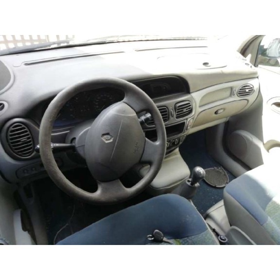 renault scenic (ja..) del año 2001