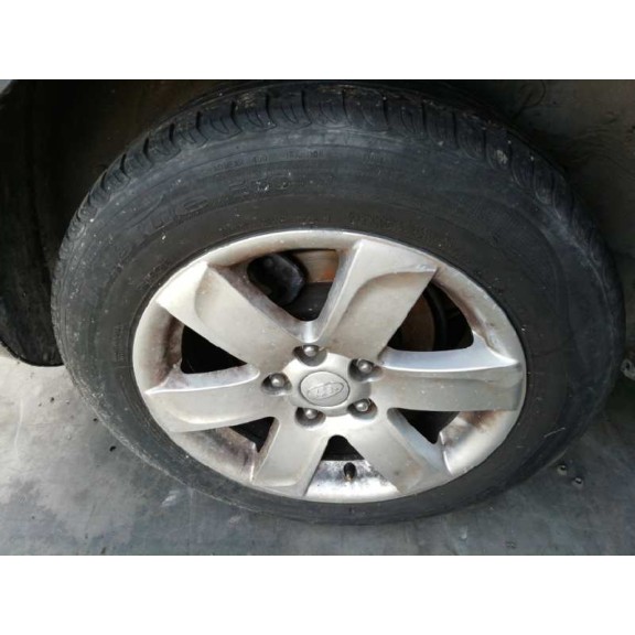 kia carens (un) del año 2010