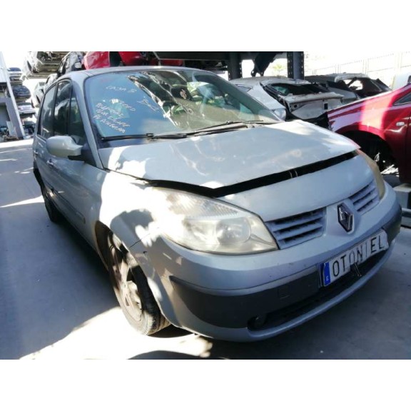 renault scenic ii del año 2004