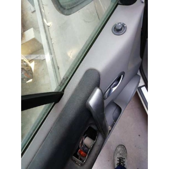 renault scenic ii del año 2004