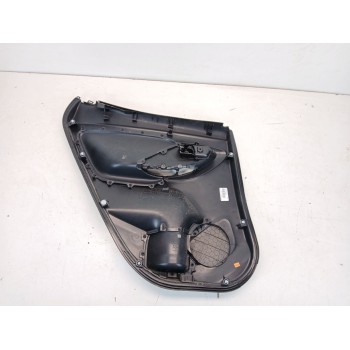 Recambio de guarnecido puerta trasera derecha para toyota yaris (_p21_, _pa1_, _ph1_) 1.5 hybrid (mxph11) referencia OEM IAM 676