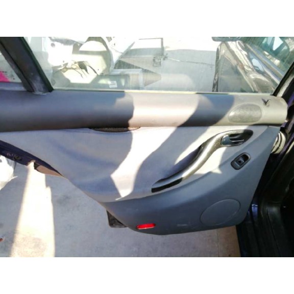seat toledo (1m2) del año 2001