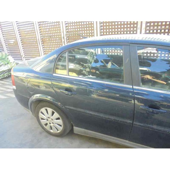 opel vectra c berlina del año 2002