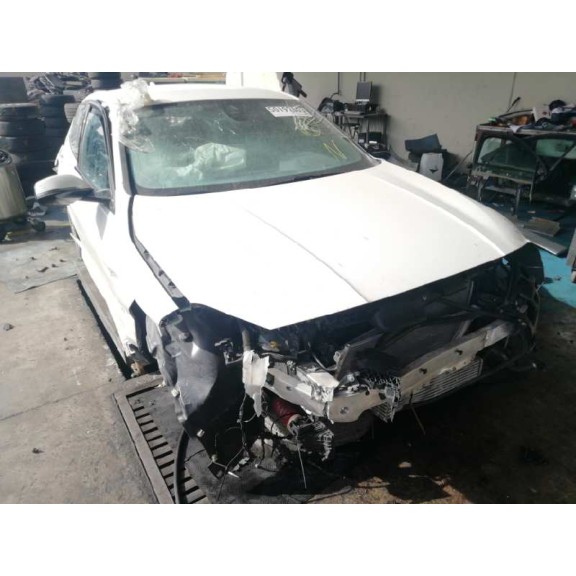 bmw serie 1 lim. (f40) del año 2021