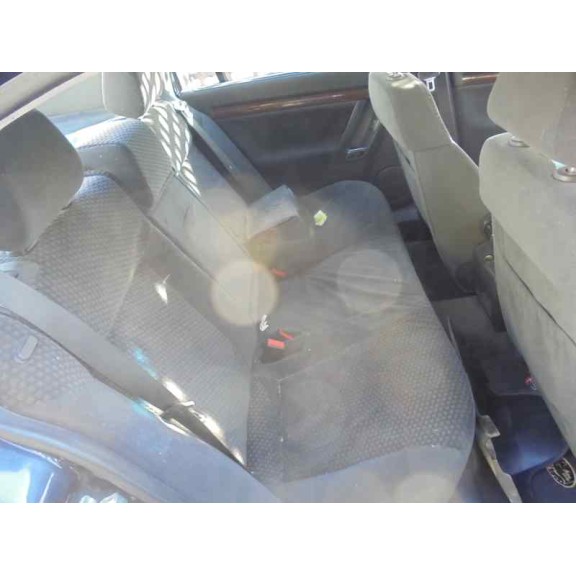 opel vectra c berlina del año 2002